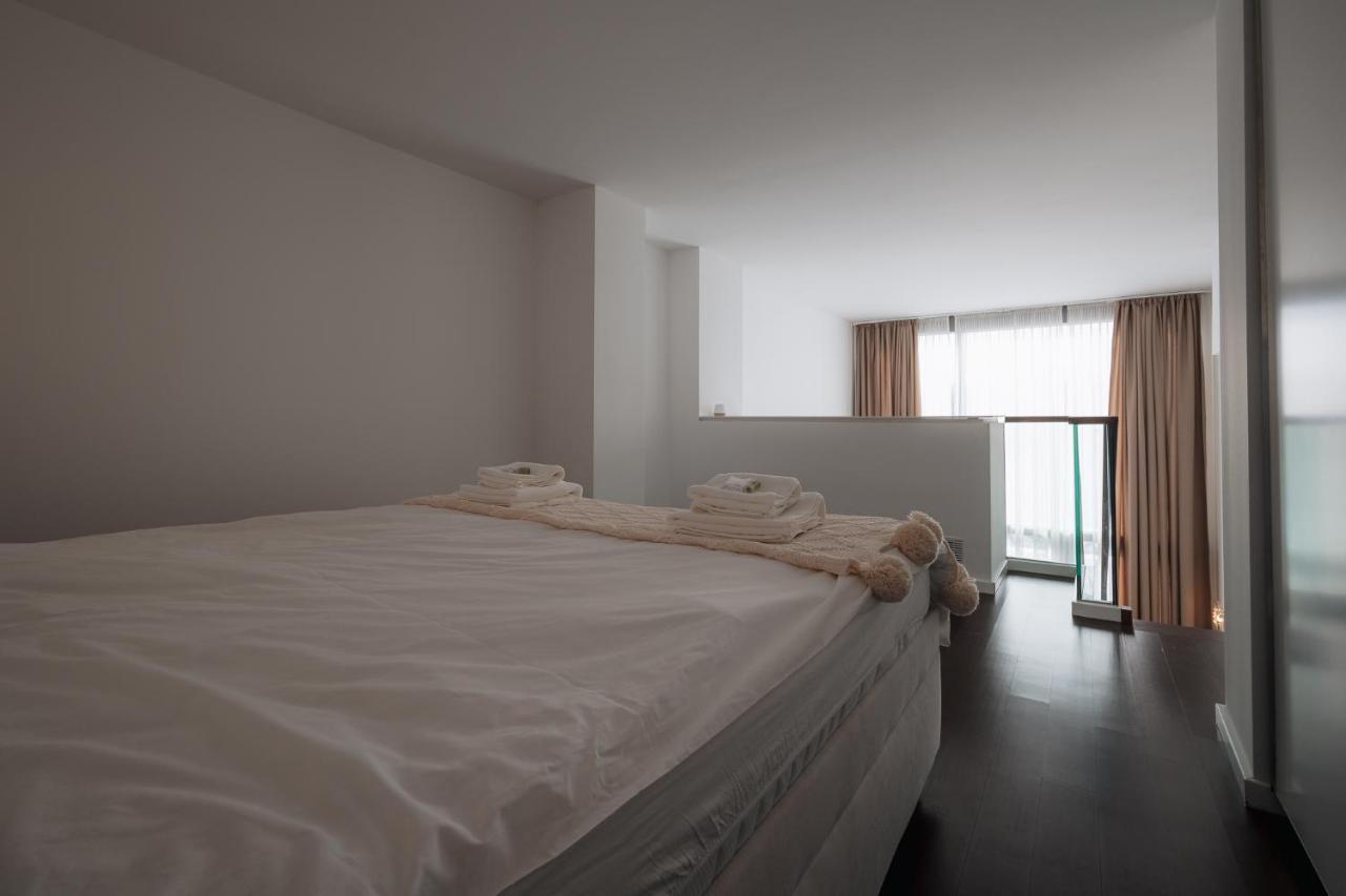 Skau Eurovea Duplex Danube Exclusive View Free Parking Apartman